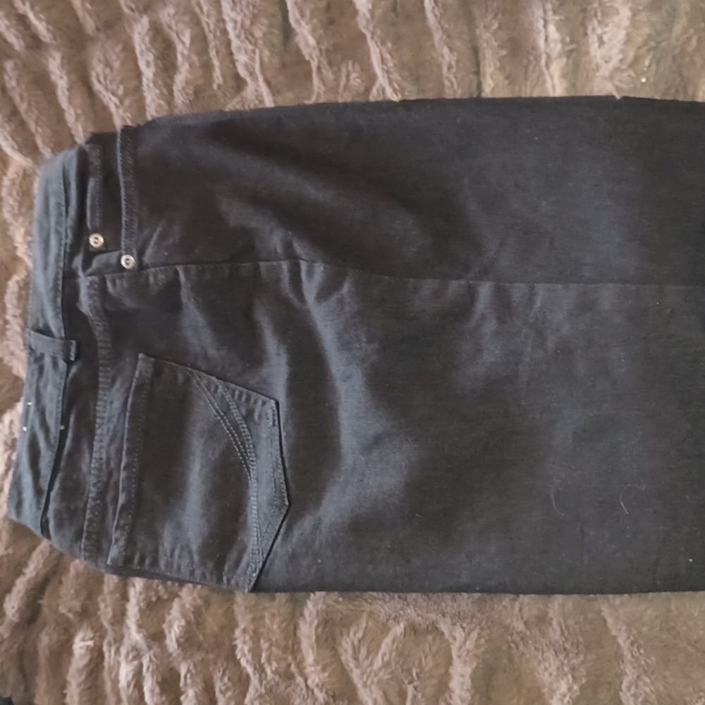 Women's 12 SHORT Sonoma